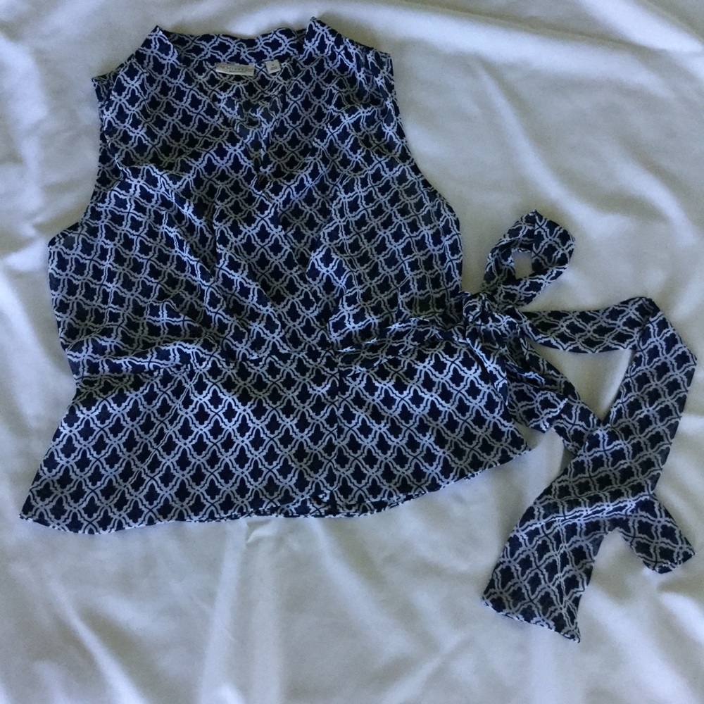 Eva Mendes by NYC Spade Pattern Wrap Around Top